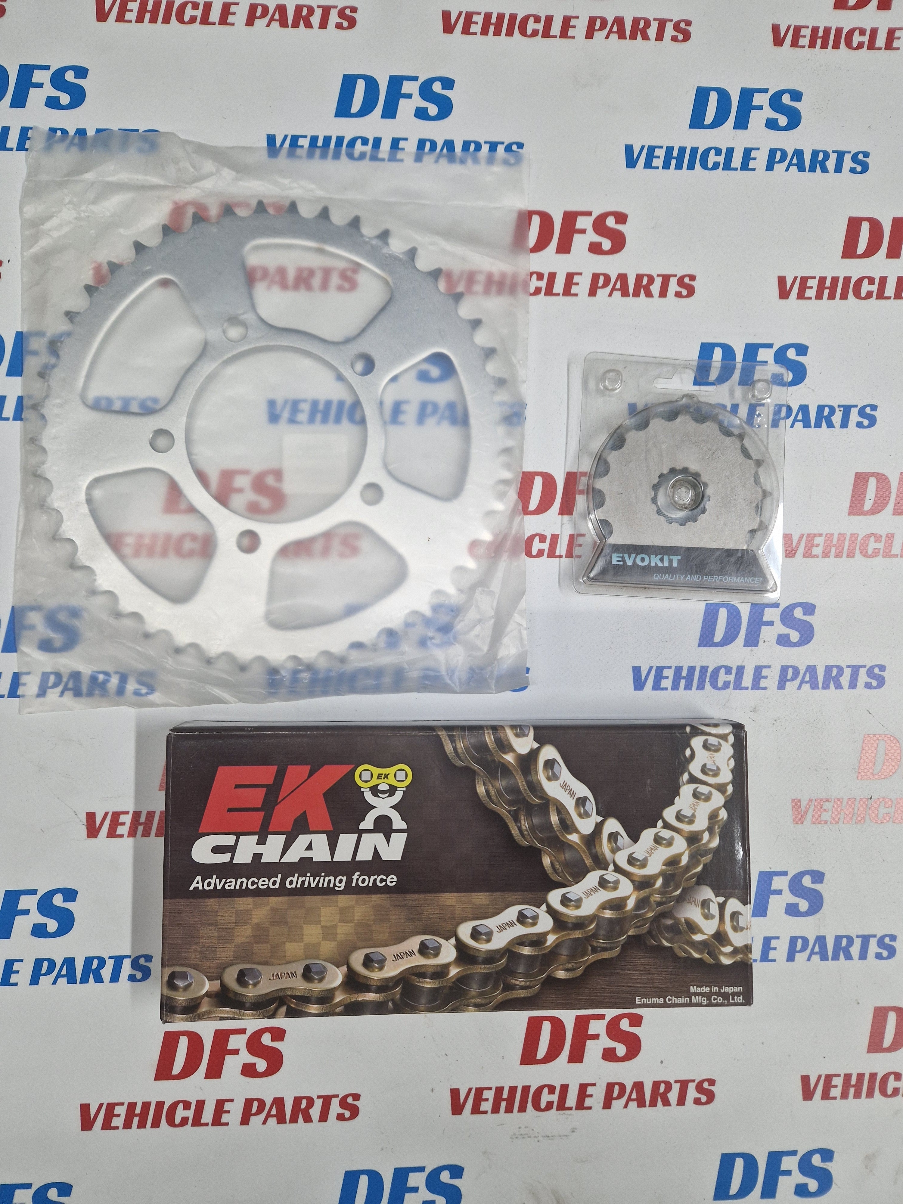 Triumph Adventurer 900 1996-1998 EK Chain and Evo Sprockets